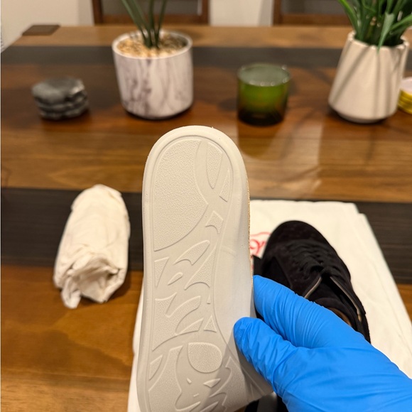 Christian Louboutin Black Textured Sneakers - Picture 4 of 8